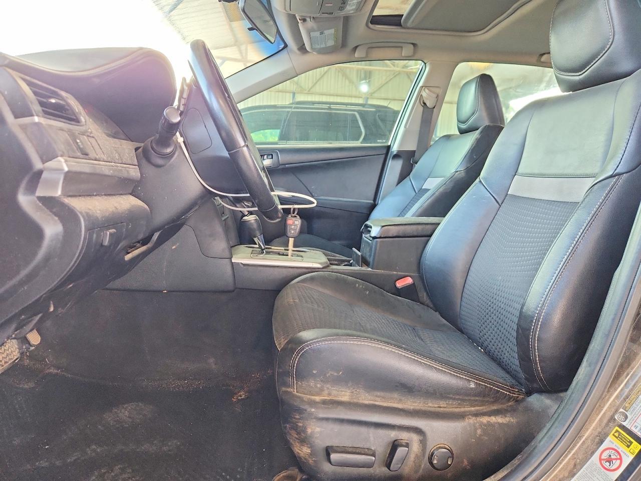 2012 Toyota Camry Se - Image 7