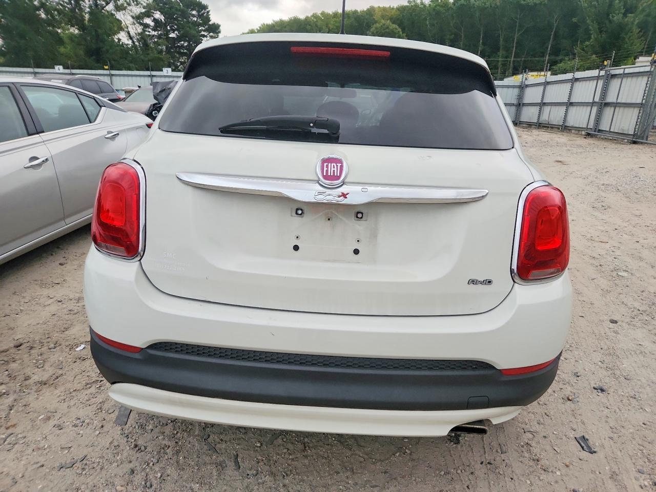 2016 Fiat 500X Easy - Image 6