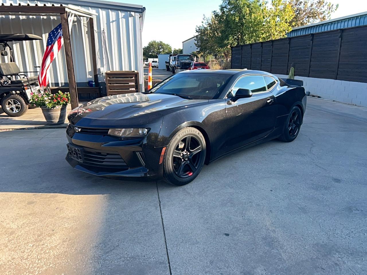 2017 Chevrolet Camaro Lt - Фото 2
