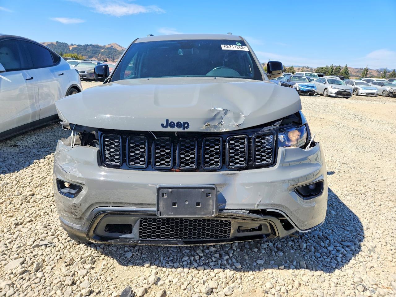 2019 Jeep Grand Cherokee Laredo - Фото 5
