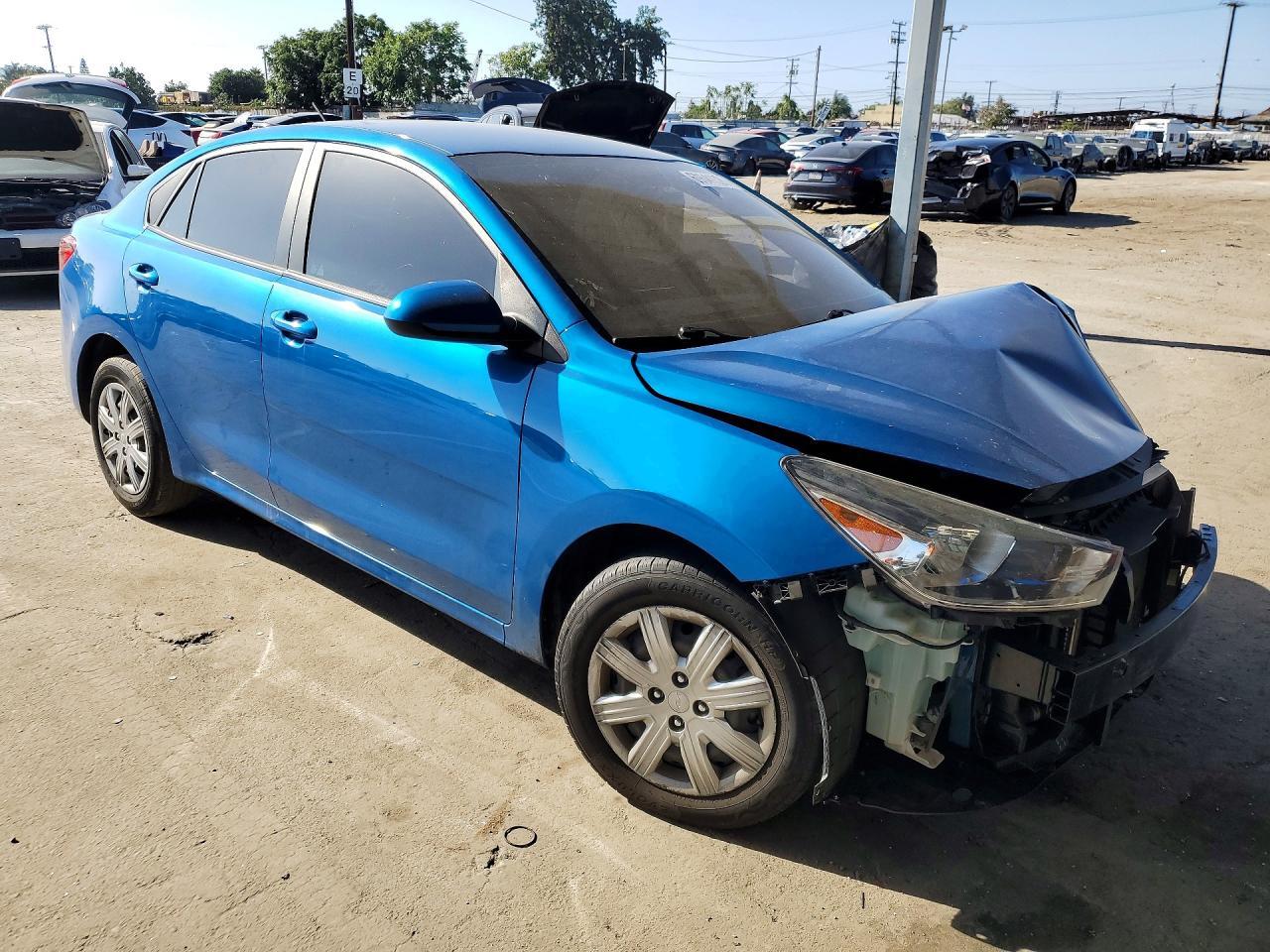 2022 Kia Rio S - Фото 4