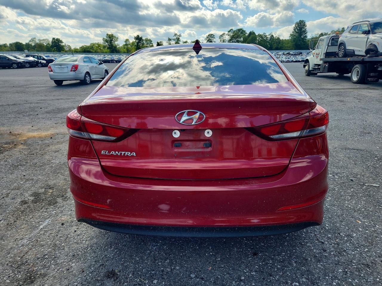 2017 Hyundai Elantra Se - Фото 6