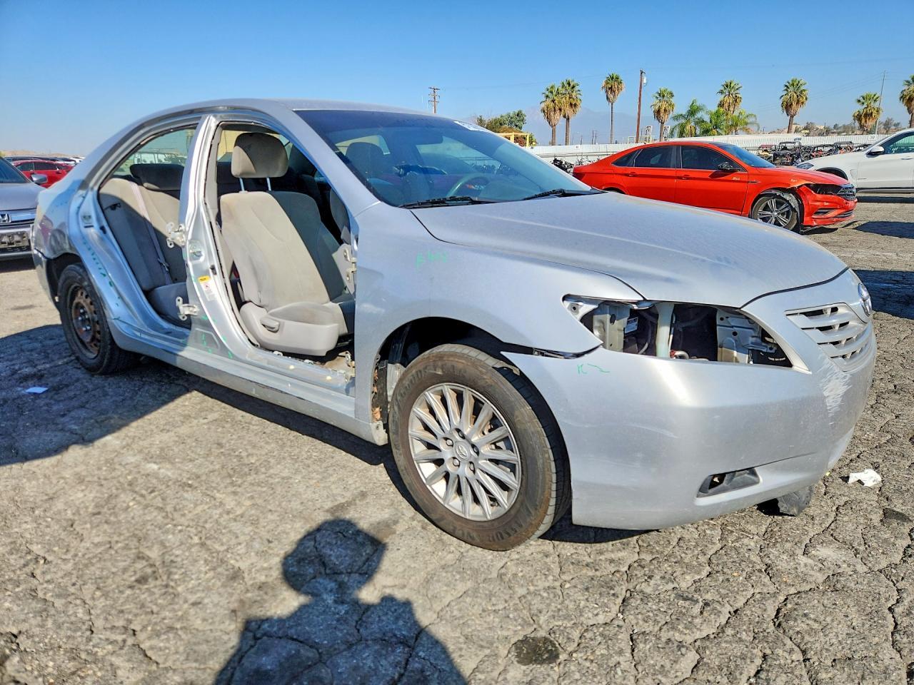 2009 Toyota Camry Le - Image 4