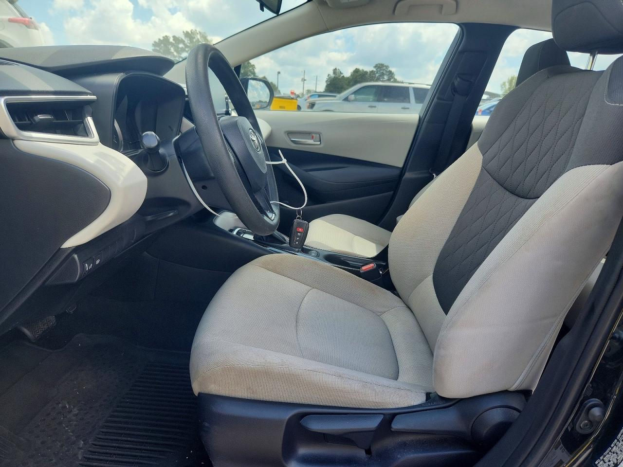 2021 Toyota Corolla Le - Image 7