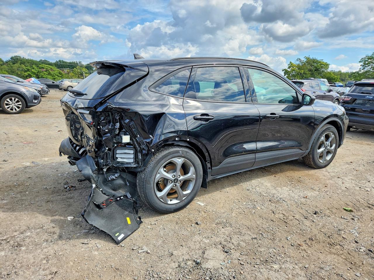 2025 Ford Escape St Line - Фото 3