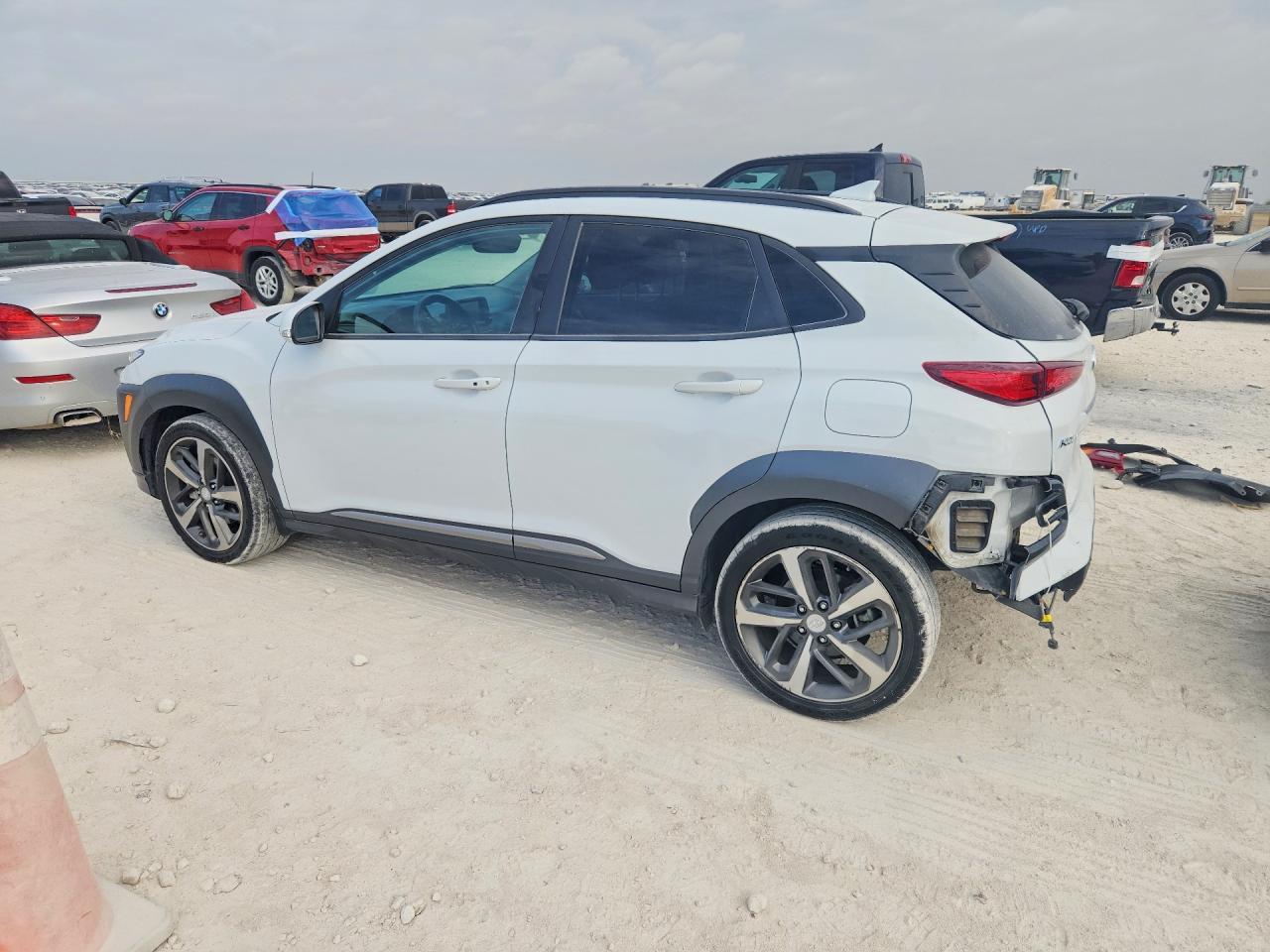 2020 Hyundai Kona Limited - Image 2