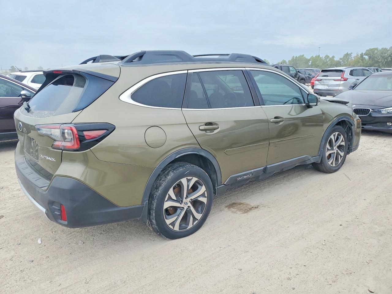 2020 Subaru Outback Limited - Image 3