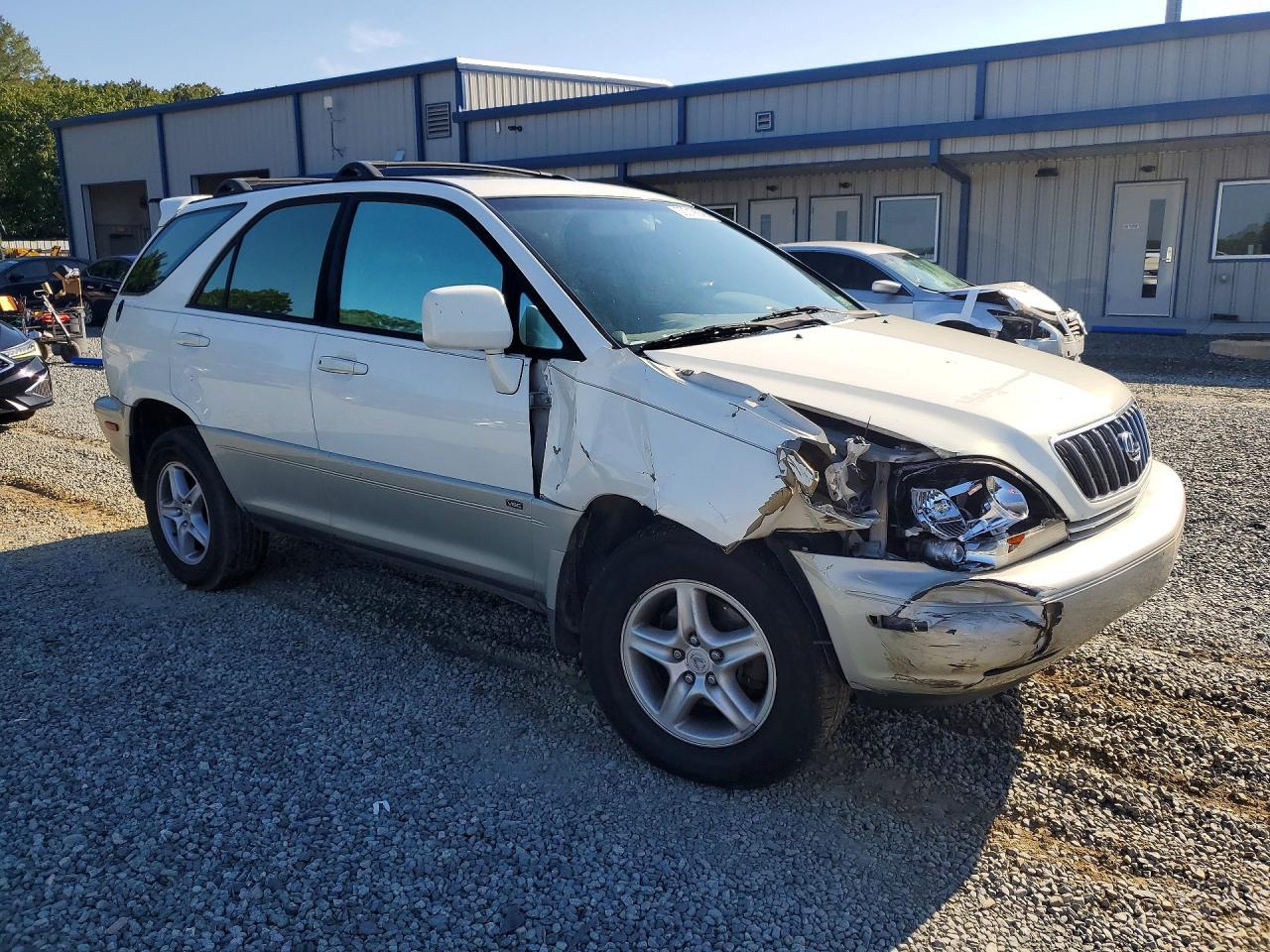 2002 Lexus Rx 300 - Image 4