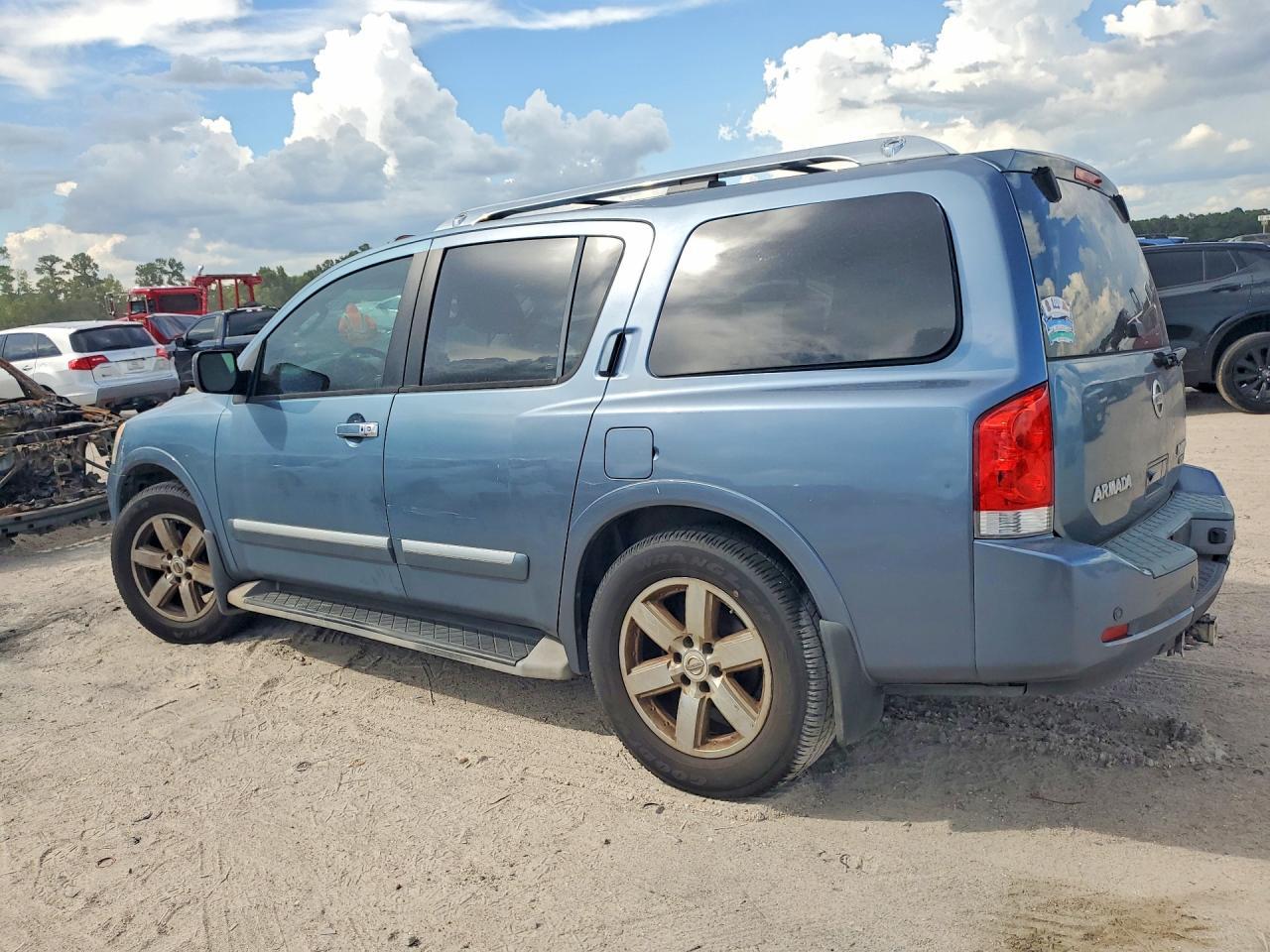 2010 Nissan Armada Platinum - Image 2