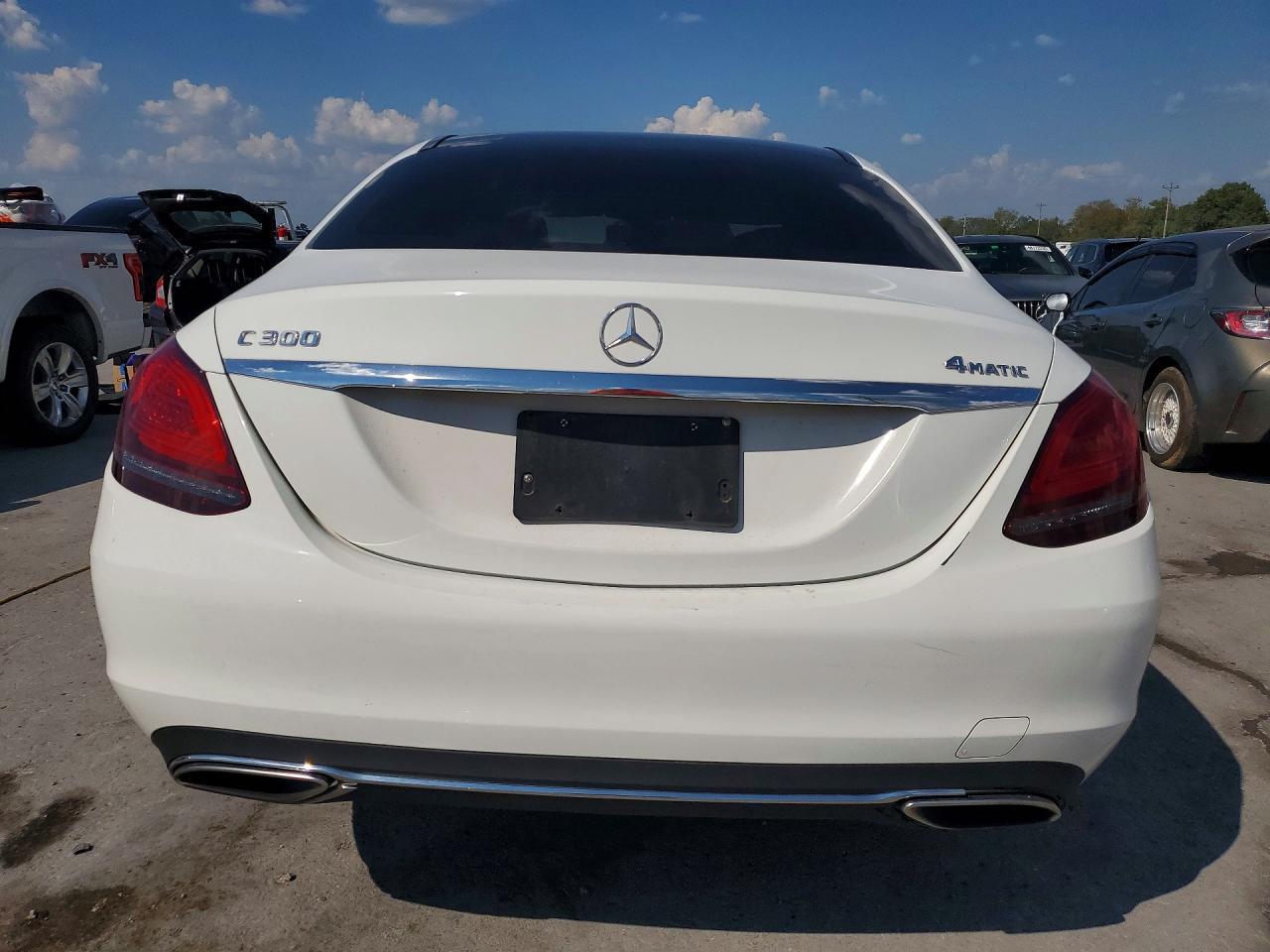 2019 Mercedes-Benz C 300 4Matic - Image 6