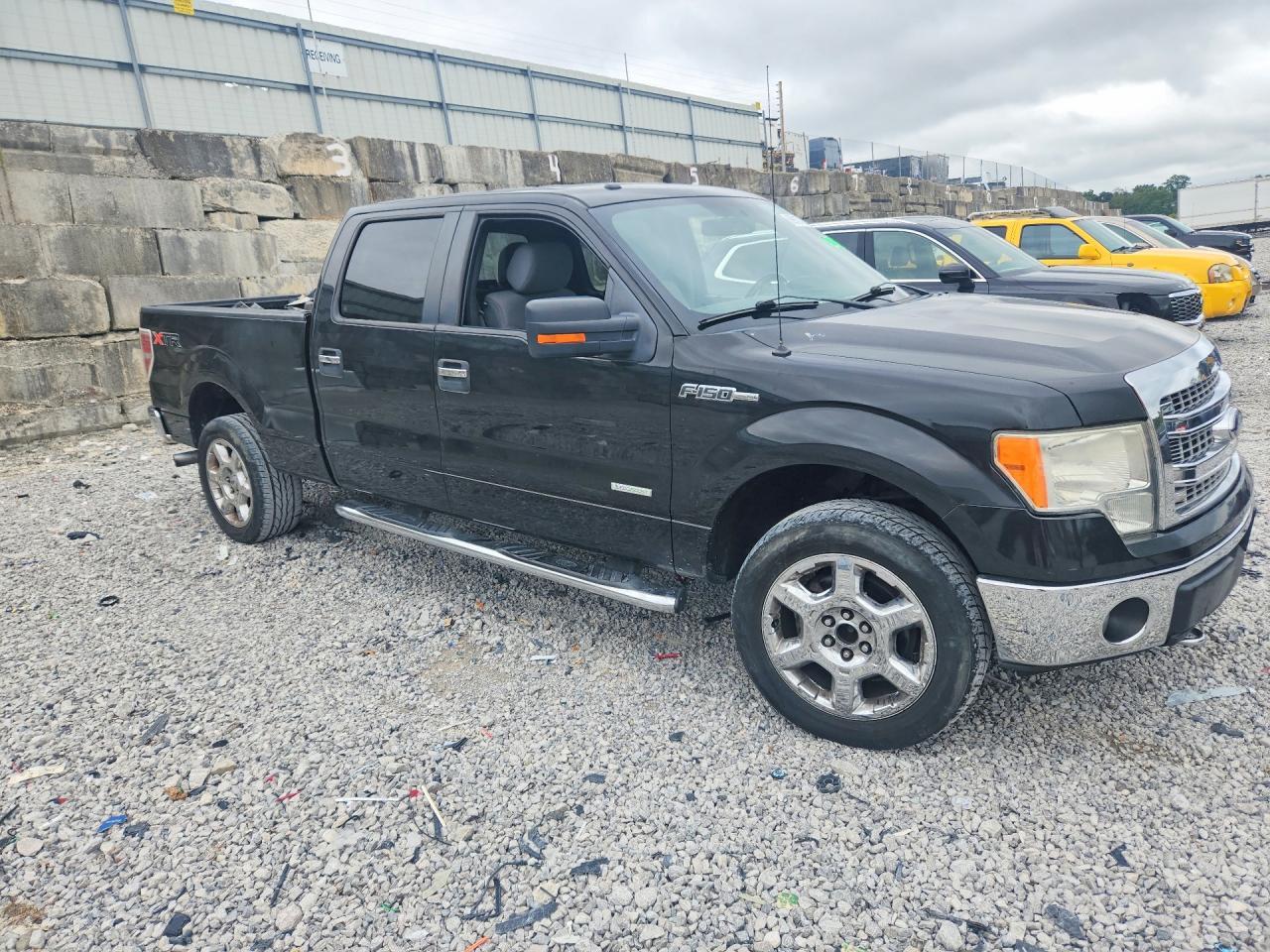 2013 Ford F150 Supercrew - Image 4