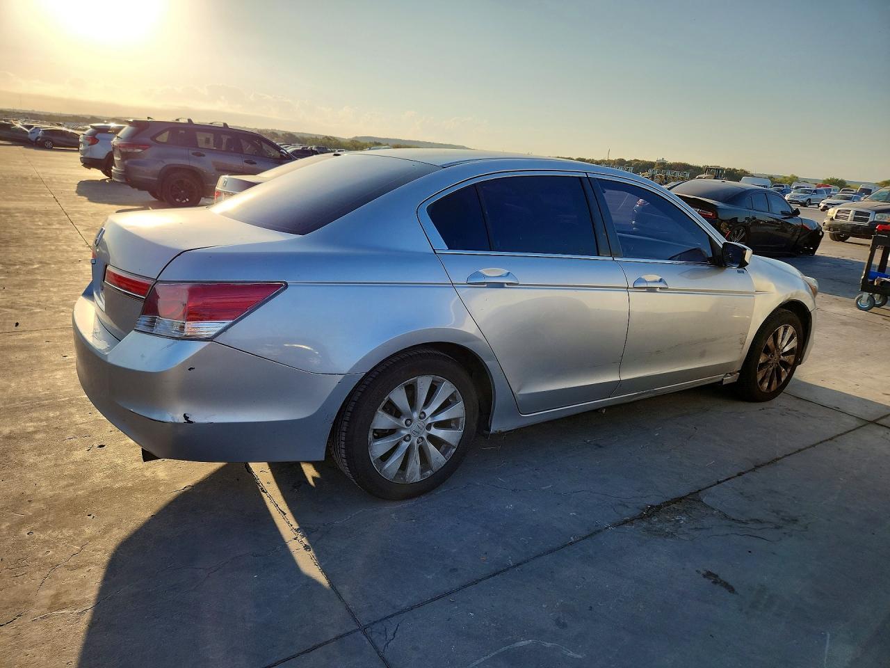 2010 Honda Accord Lx - Фото 3