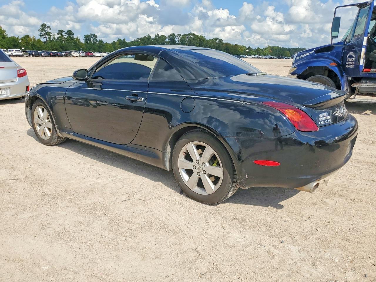 2003 Lexus Sc 430 - Image 2