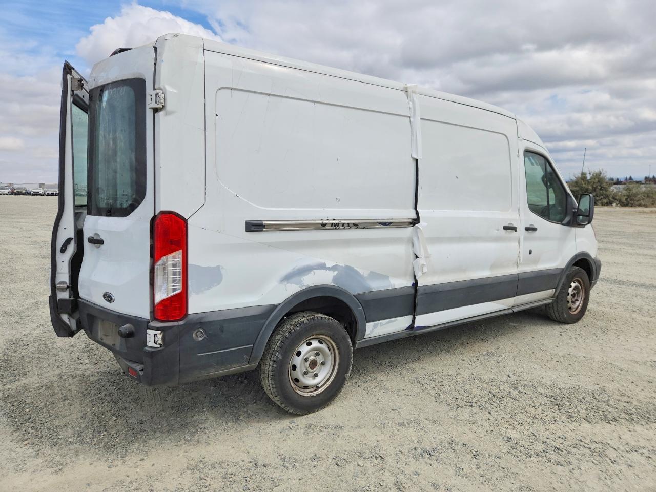 2019 Ford Transit T-250 Delivery Van - Image 3