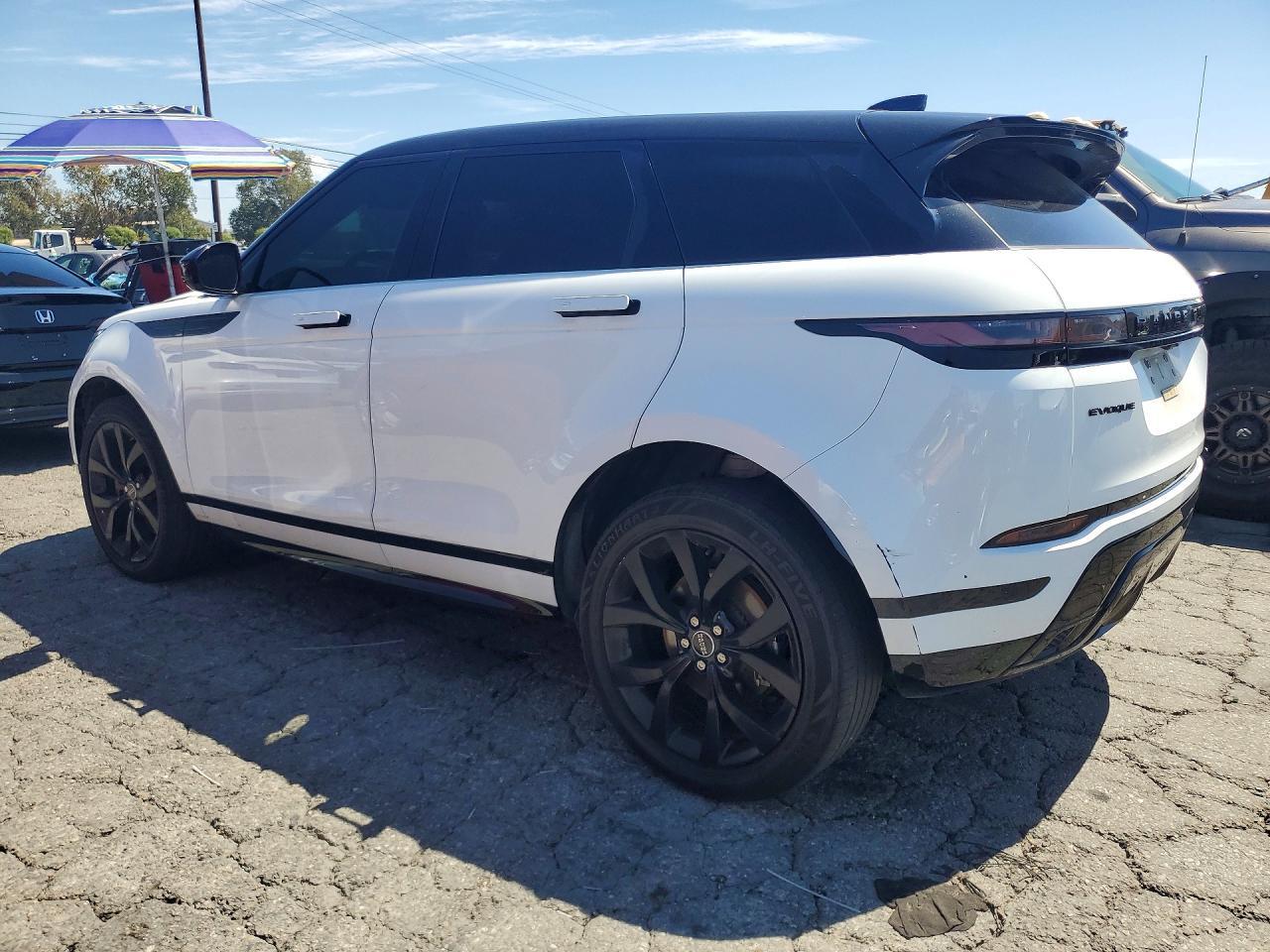 2022 Land Rover Range Rover Evoque R-Dynamic S - Фото 2