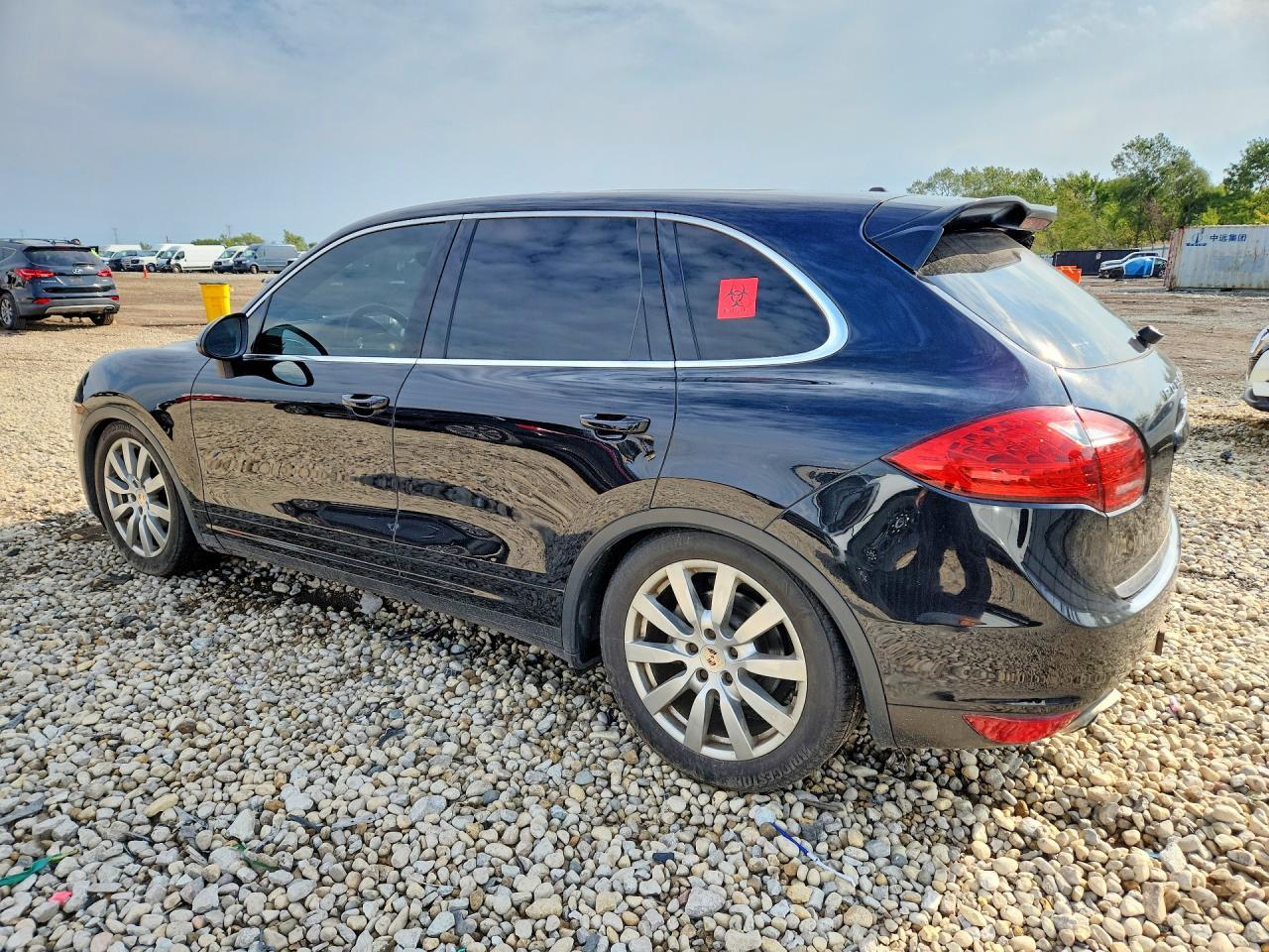 2013 Porsche Cayenne S - Image 2