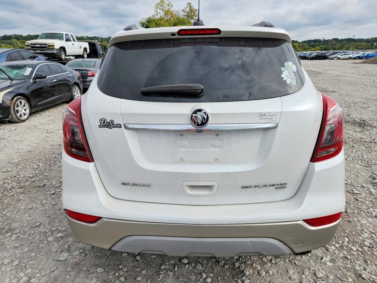 2017 Buick Encore Essence - Image 6