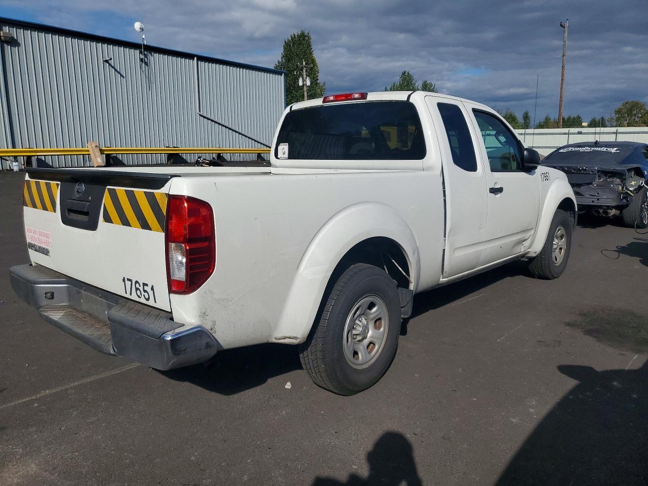 2013 Nissan Frontier S - Фото 3