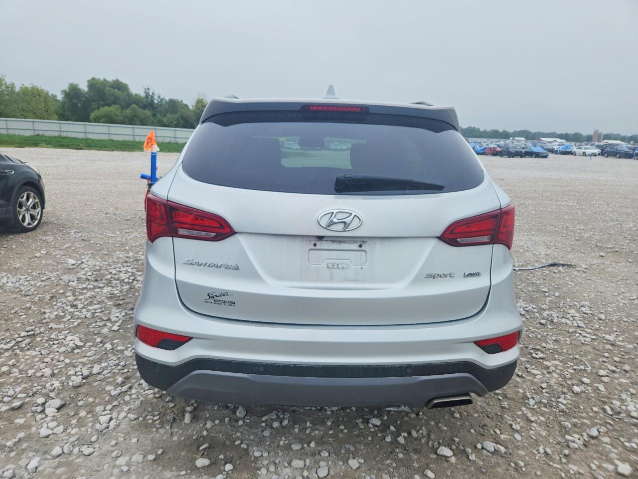 2017 Hyundai Santa Fe Sport 2.4L - Фото 6