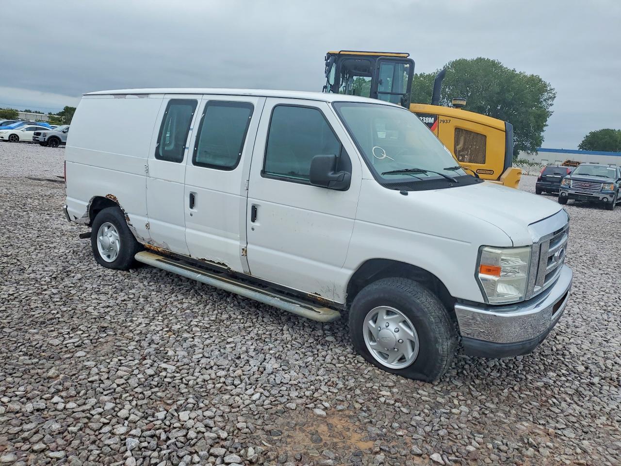 2011 Ford E250 Delivery Van - Image 4