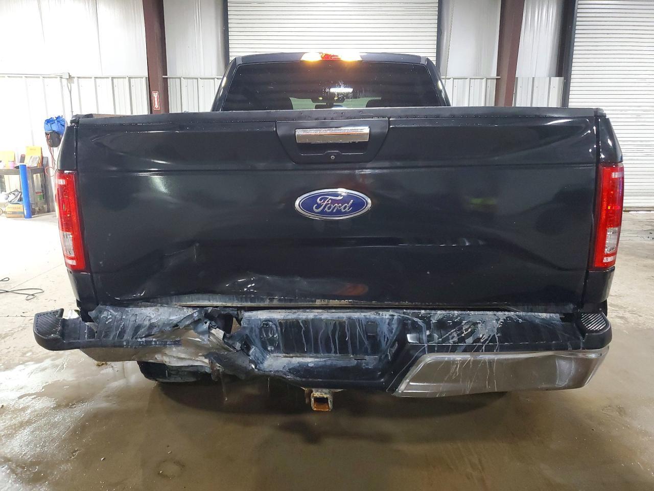 2015 Ford F150 Supercrew - Фото 6