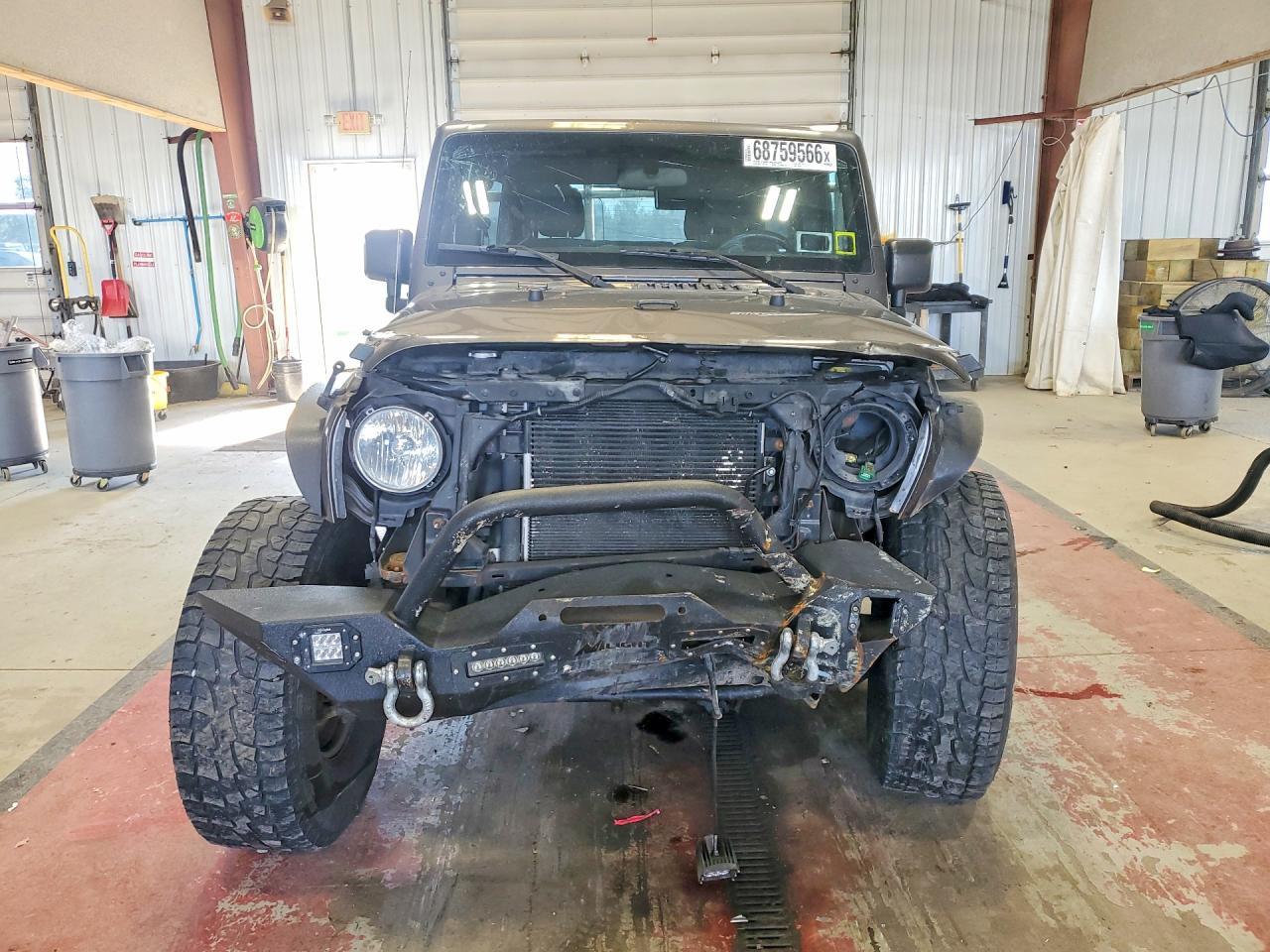 2017 Jeep Wrangler Unlimited Sport - Image 5