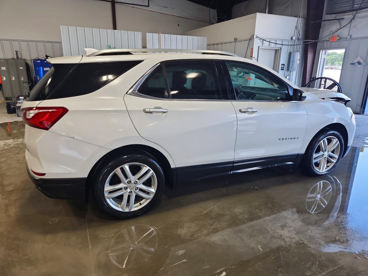 2020 Chevrolet Equinox Premier - Фото 3