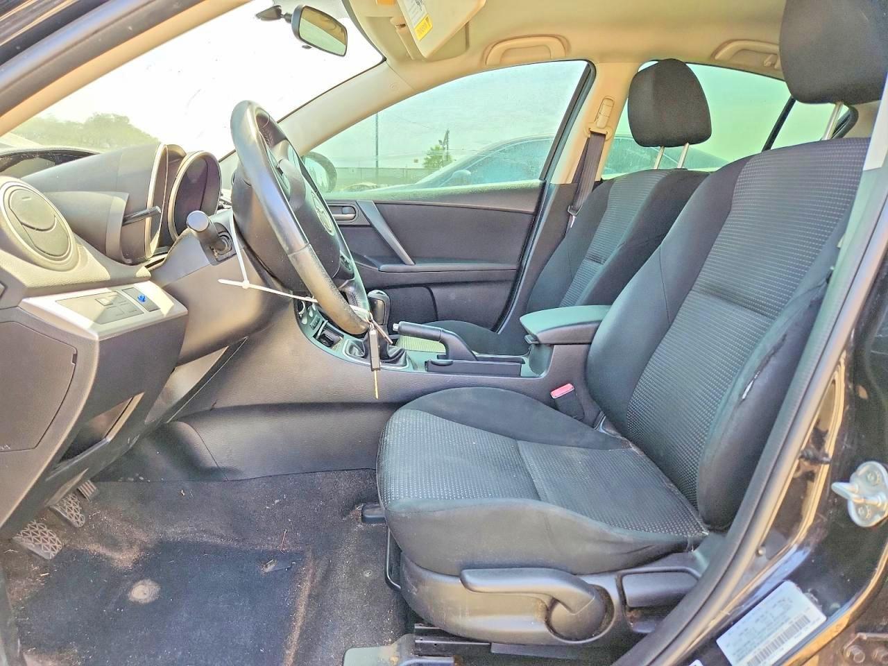 2012 Mazda 3 I - Image 7