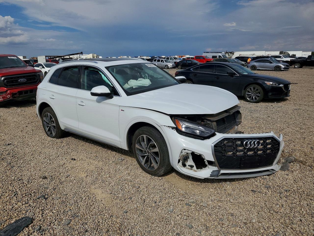 2023 Audi Q5 Premium Plus 45 - Фото 4