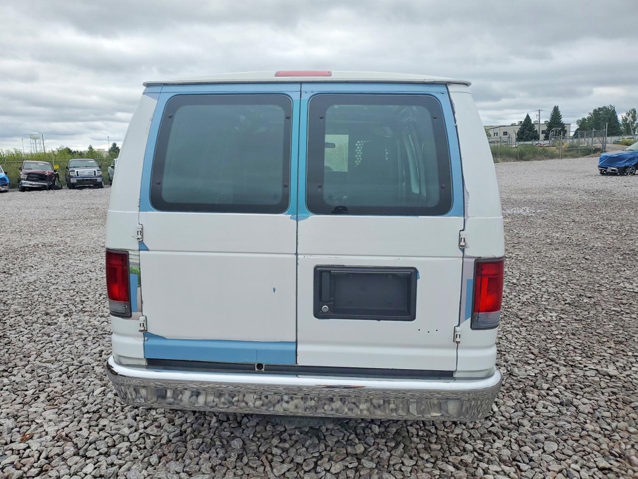 2011 Ford E250 Delivery Van - Image 6