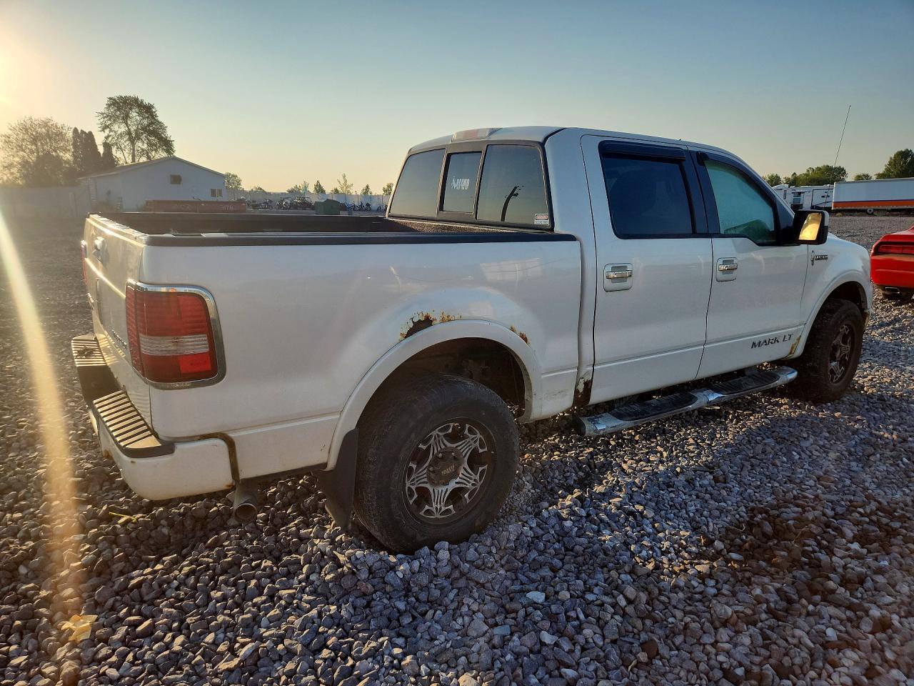 2008 Lincoln Mark Lt - Image 3