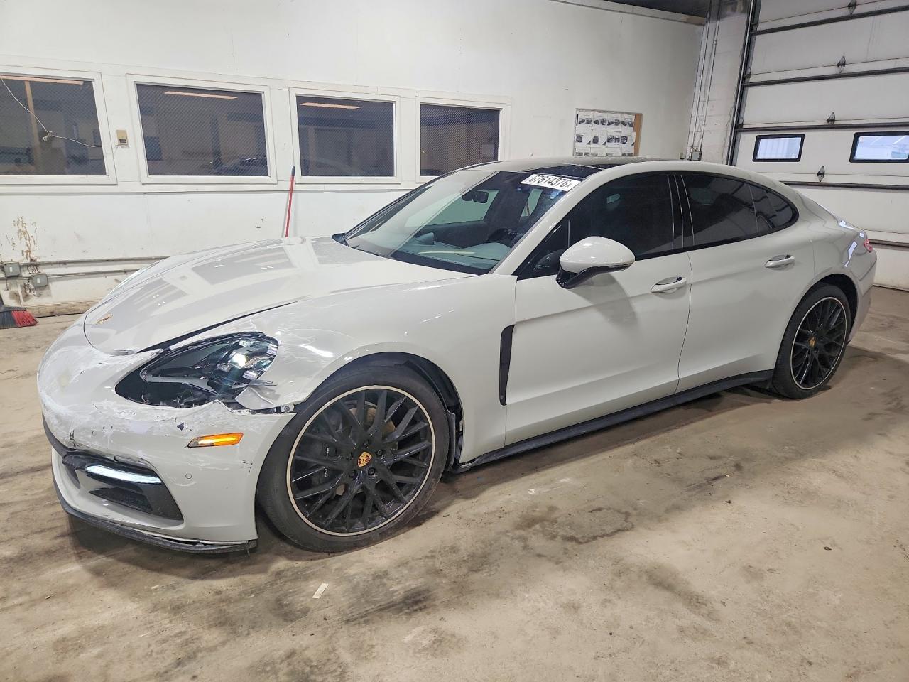 2020 Porsche Panamera Base
