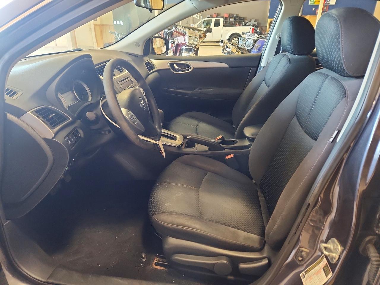 2013 Nissan Sentra S - Фото 7