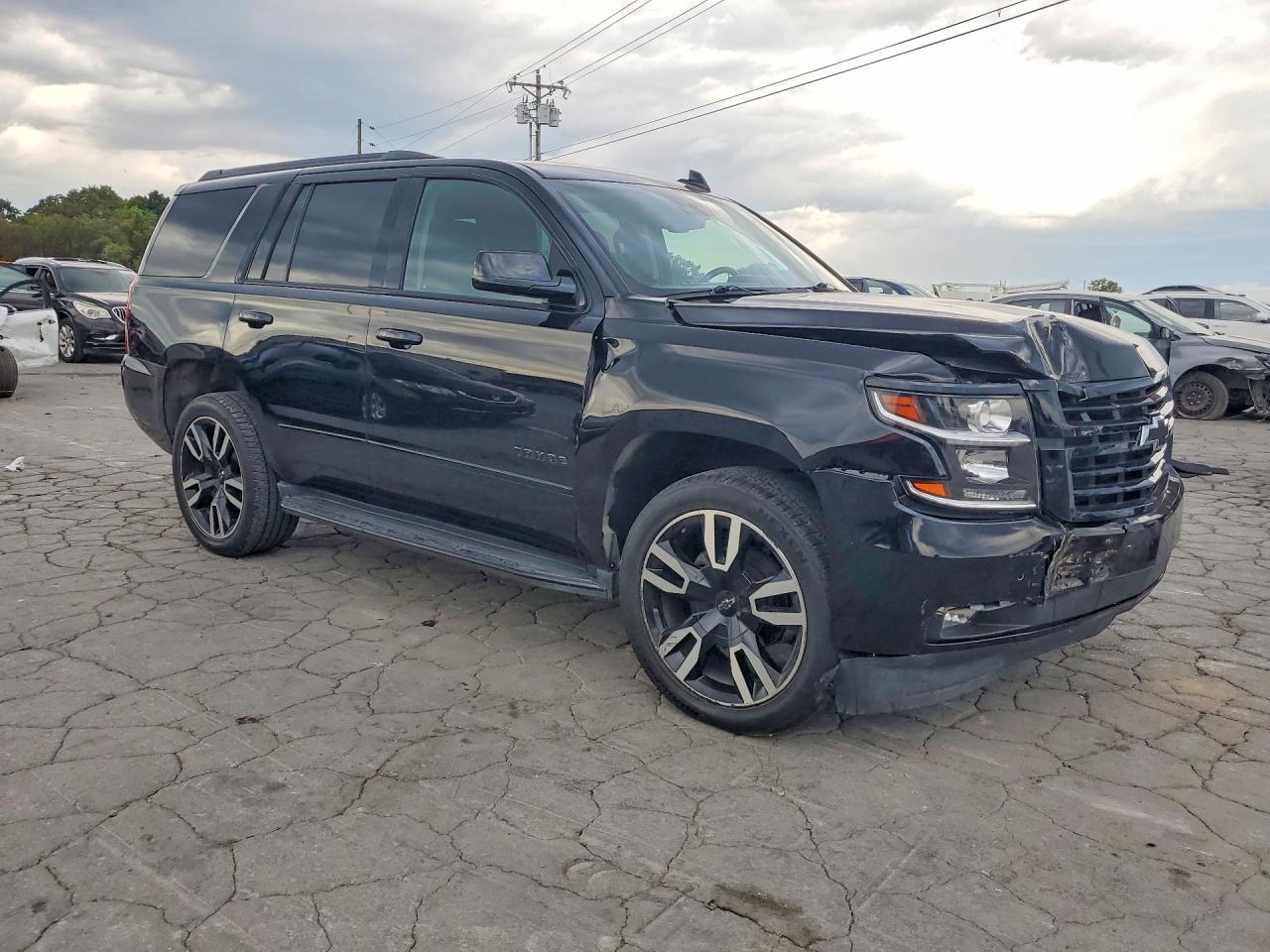 2019 Chevrolet Tahoe K1500 Premier - Image 4