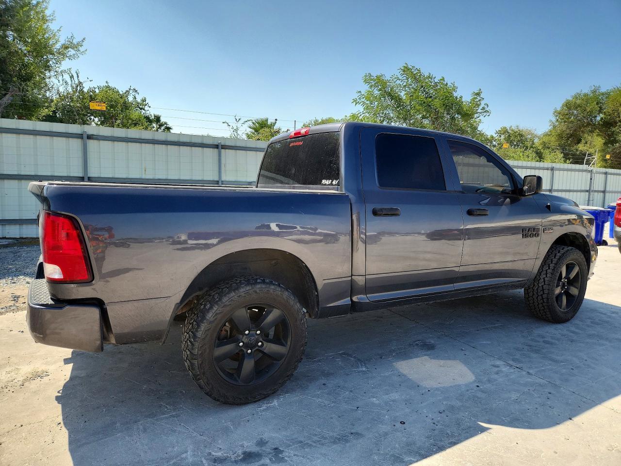 2017 Ram 1500 St - Фото 3