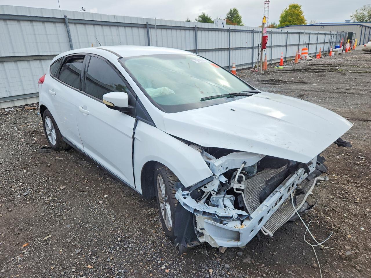 2017 Ford Focus Se - Image 4