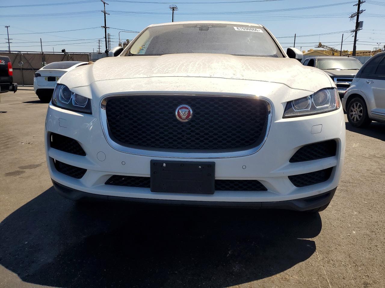 2017 Jaguar F-Pace Premium - Фото 5