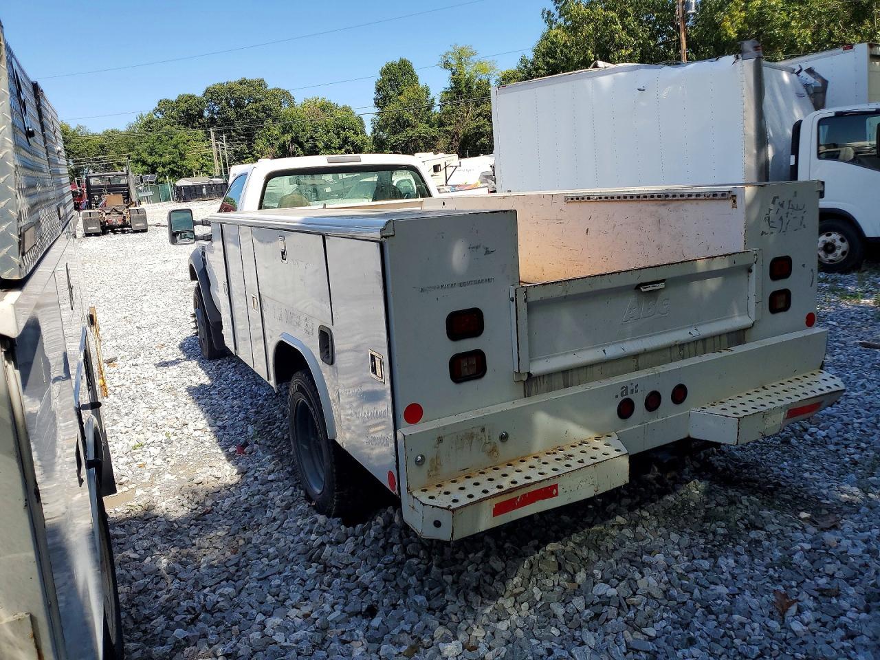 2008 Ford F450 Super Duty - Фото 2
