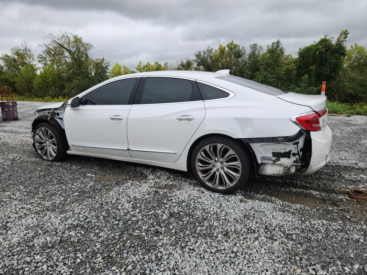 2017 Buick Lacrosse Premium - Image 2