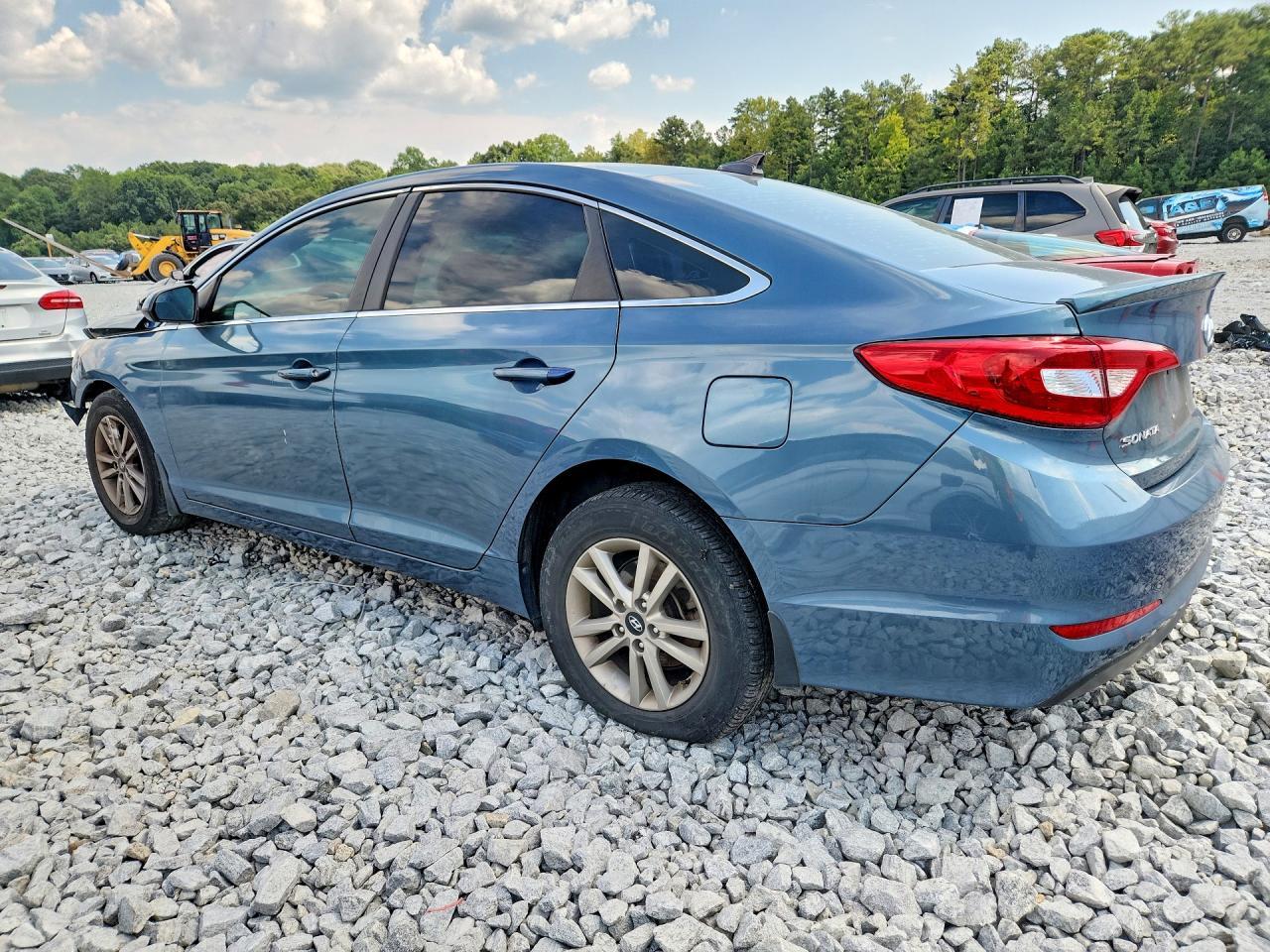 2016 Hyundai Sonata Se - Фото 2
