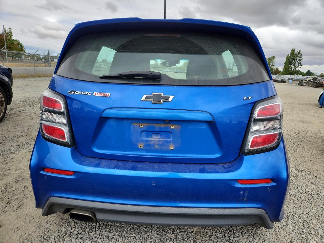 2018 Chevrolet Sonic Lt - Фото 6