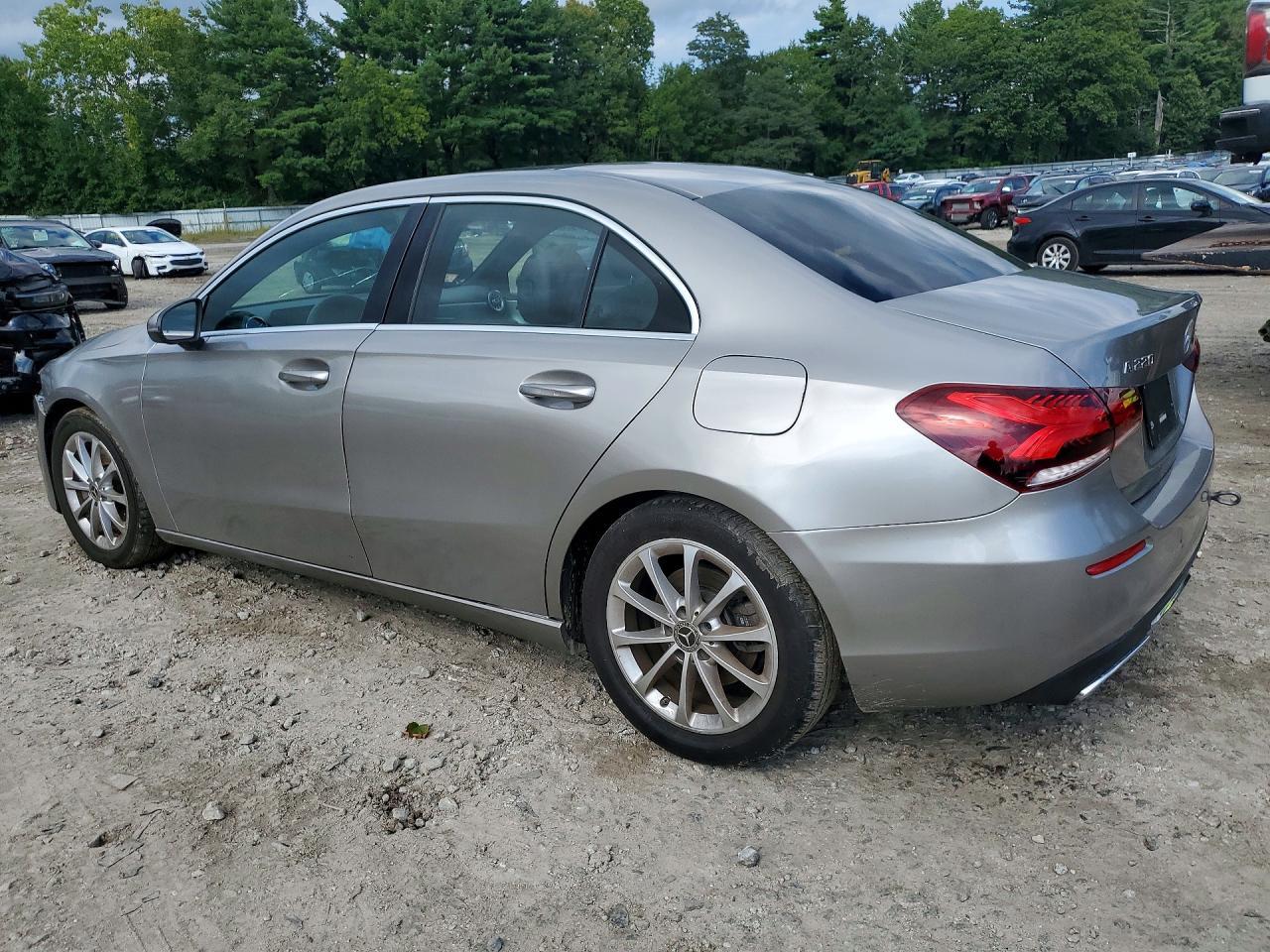 2021 Mercedes-Benz A 220 4Matic - Image 2