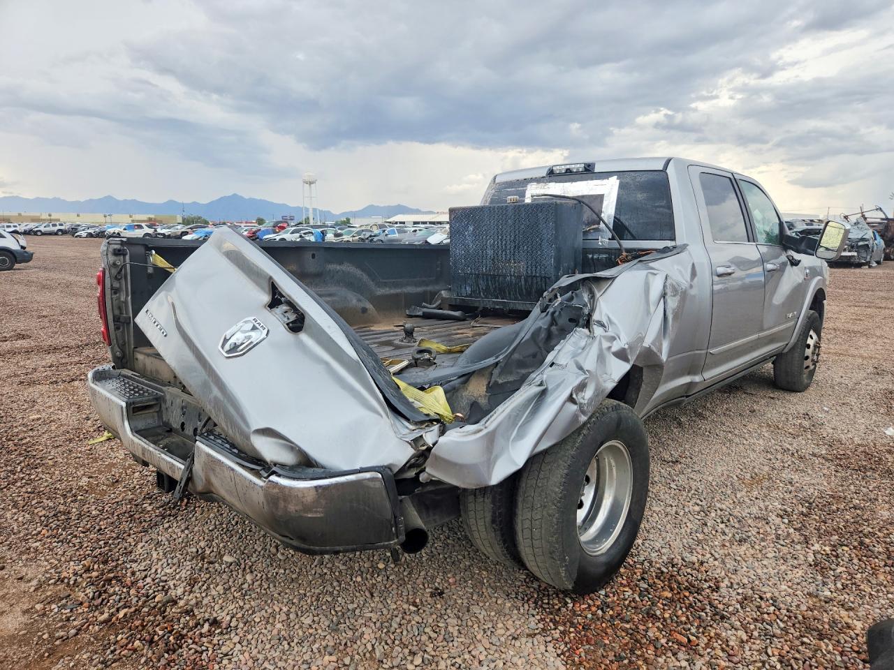 2019 Ram 3500 Limited - Фото 3