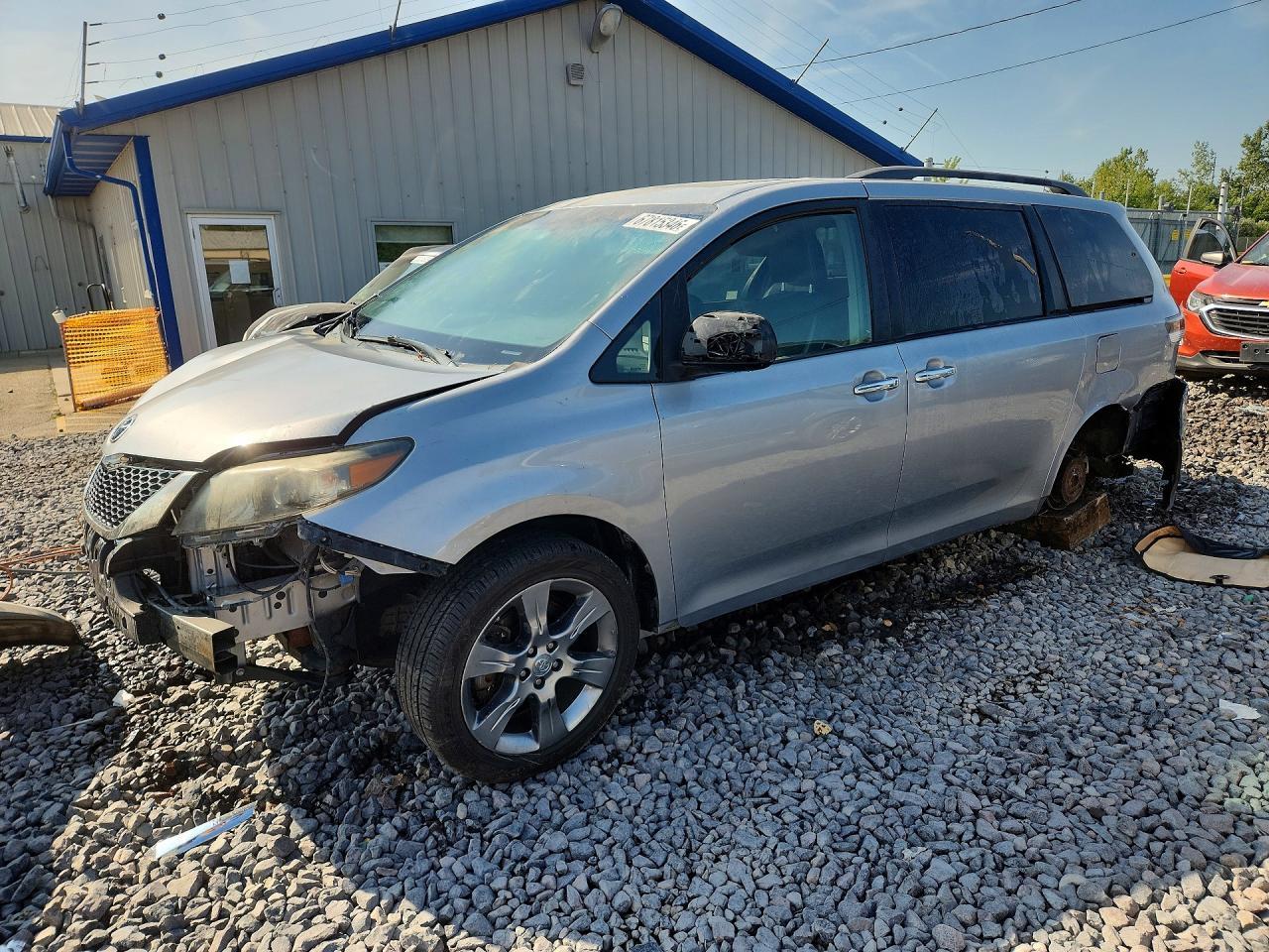 2014 Toyota Sienna Sport