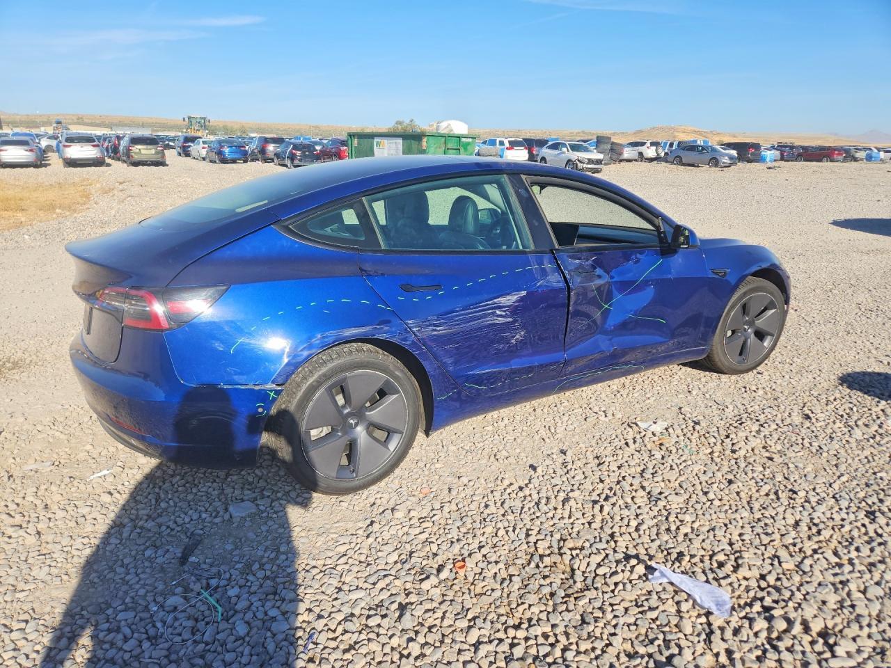 2022 Tesla Model 3 - Image 3