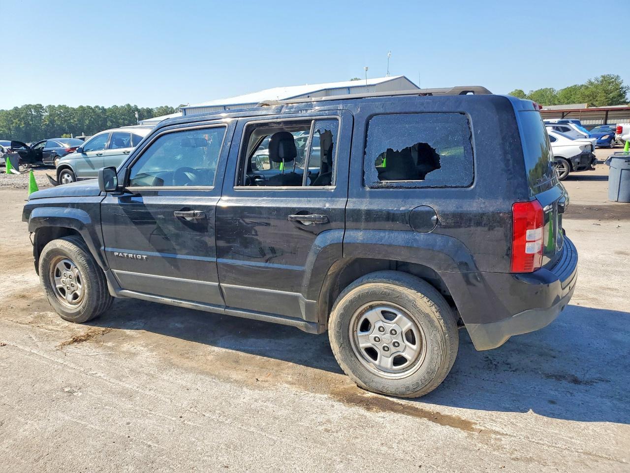 2017 Jeep Patriot Sport - Image 2
