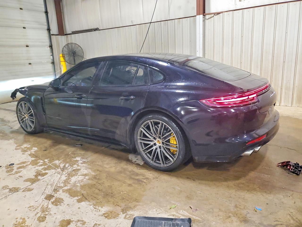2018 Porsche Panamera Turbo - Фото 2