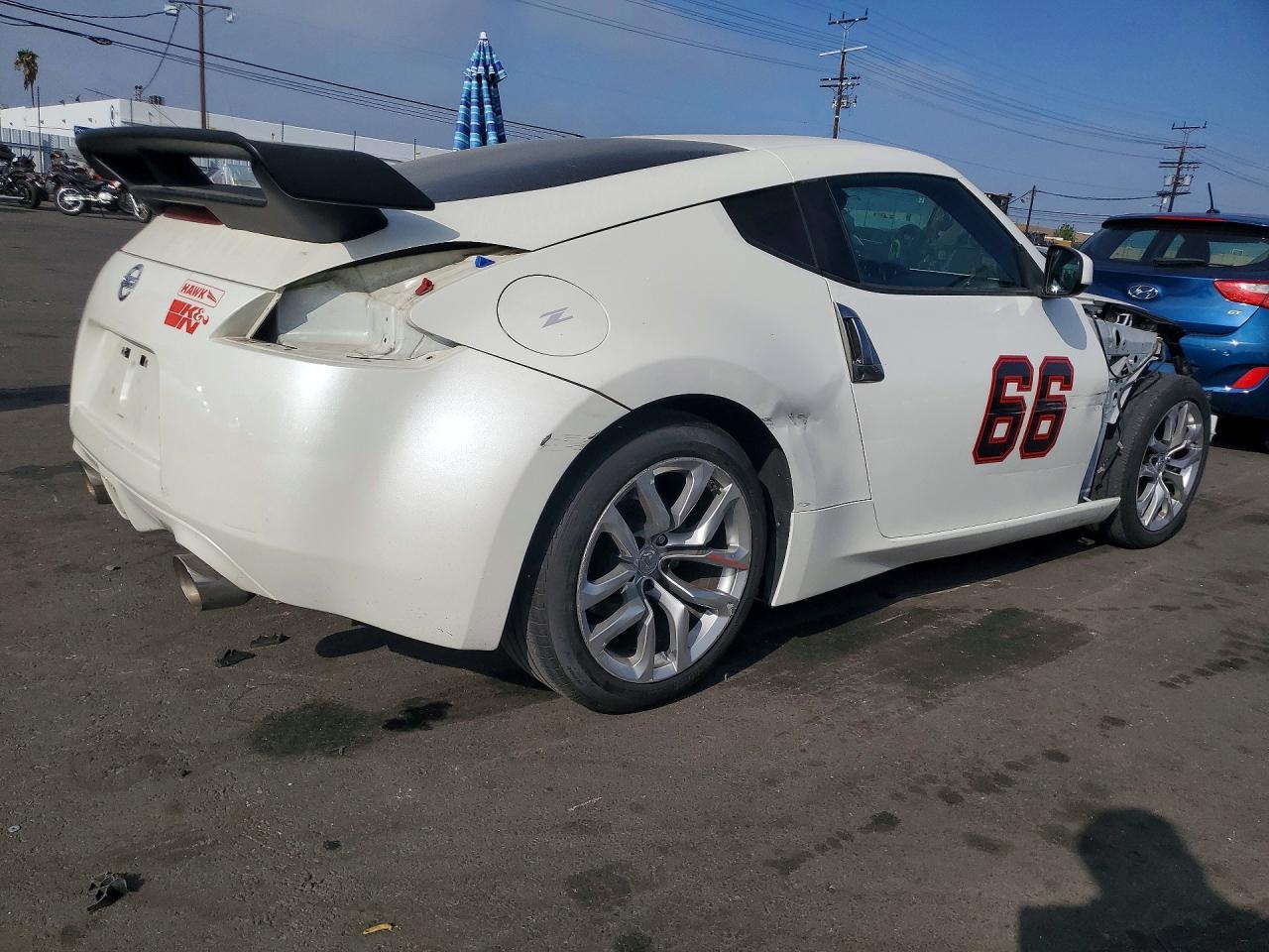 2018 Nissan 370Z Base - Фото 3