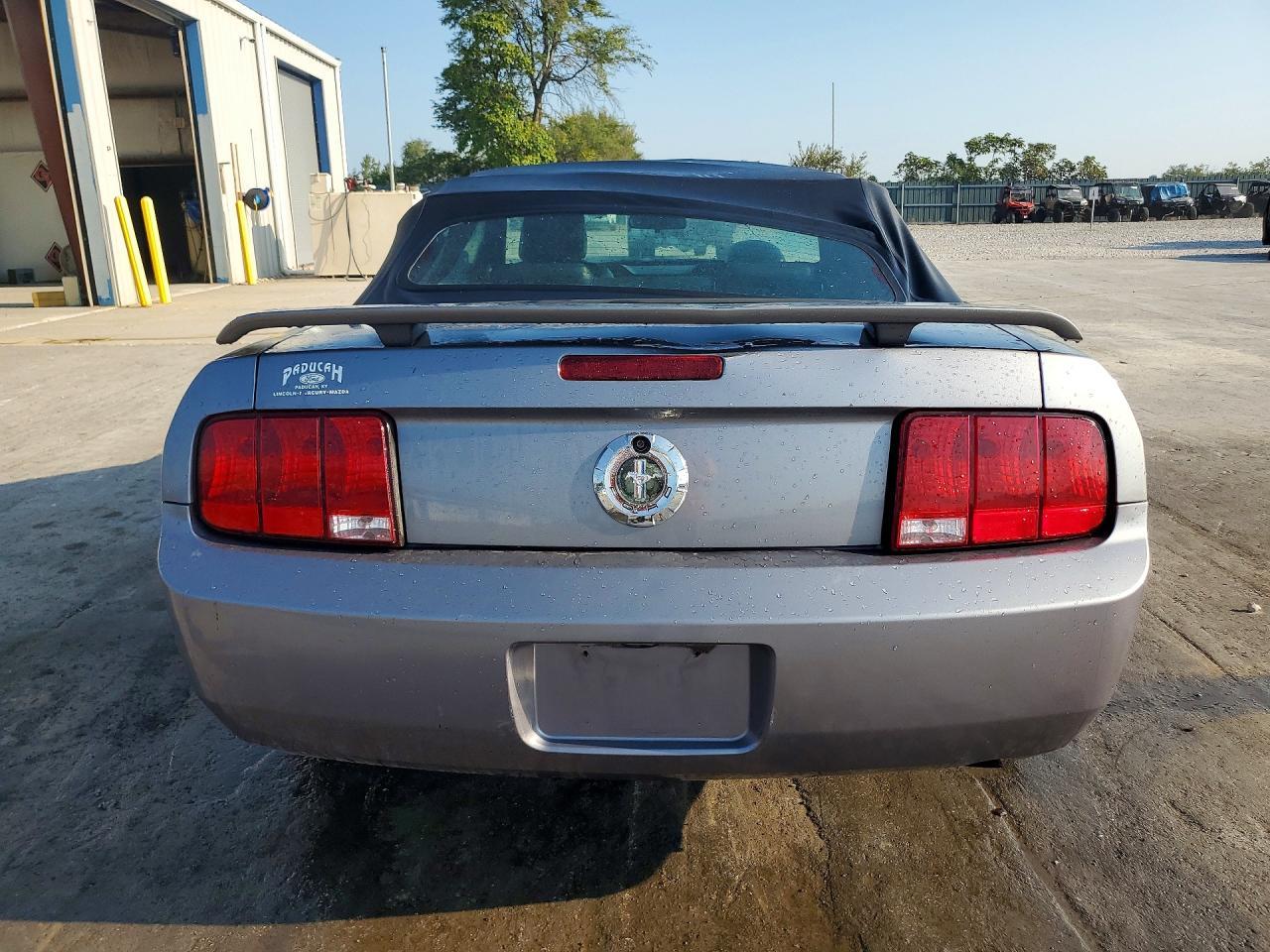 2006 Ford Mustang - Фото 6