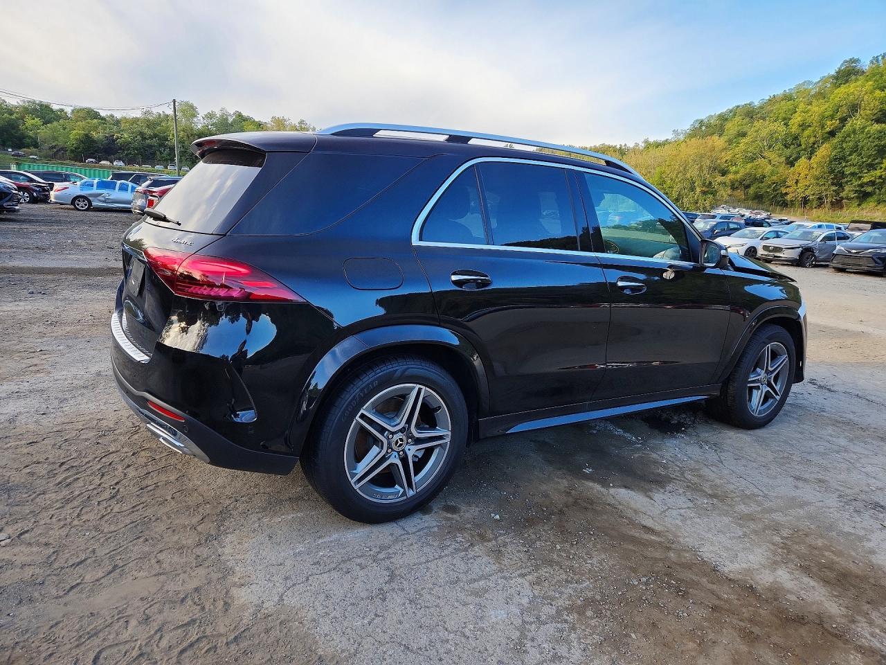 2025 Mercedes-Benz Gle 450 4Matic - Image 3